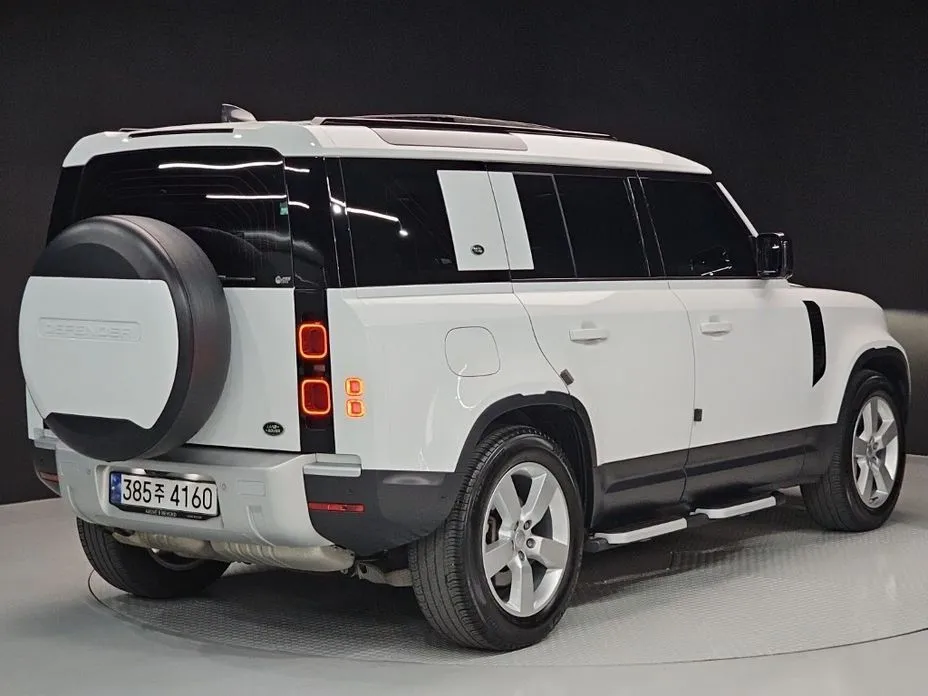 Land Rover Defender 2023 из KR, фото 7