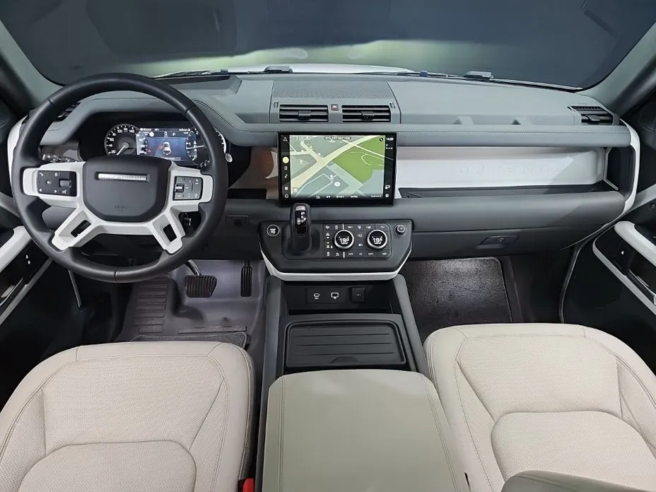 Land Rover Defender 2023 из KR, фото 3
