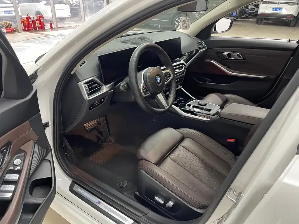 BMW 3 Series — фото 10
