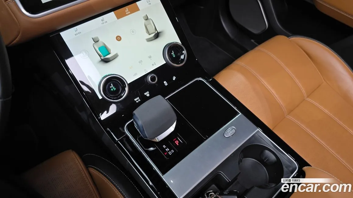 Land Rover Range Rover Velar 2022 из KR, фото 2