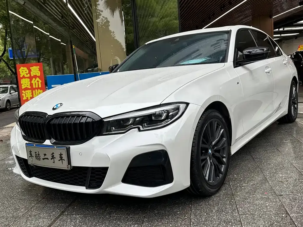 BMW 3 Series — фото 1