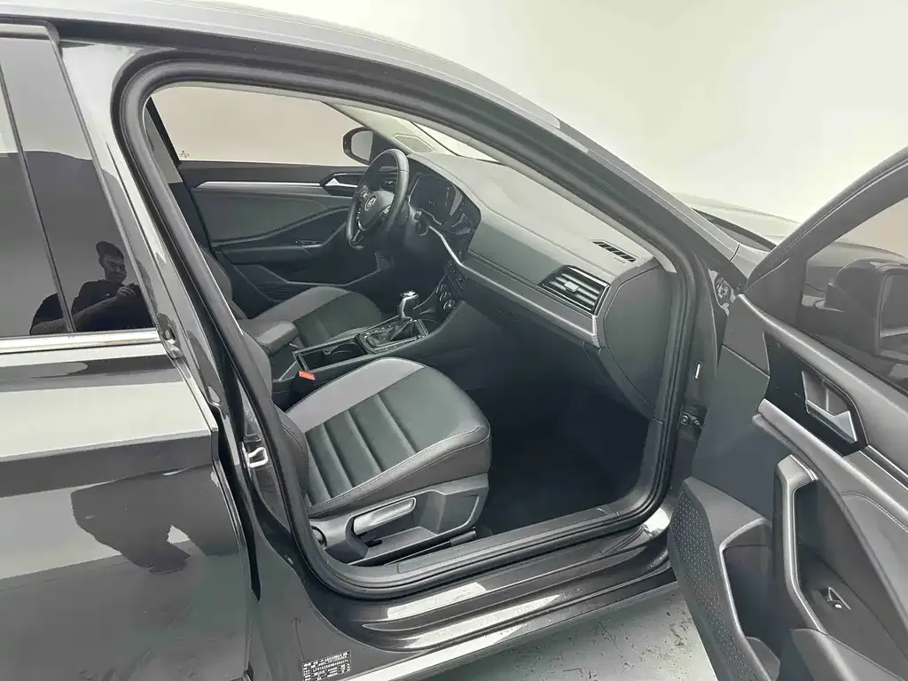 Volkswagen Sagitar 2022 из CN, фото 6