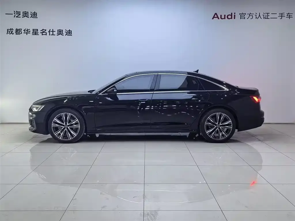 Audi A6L — фото 6