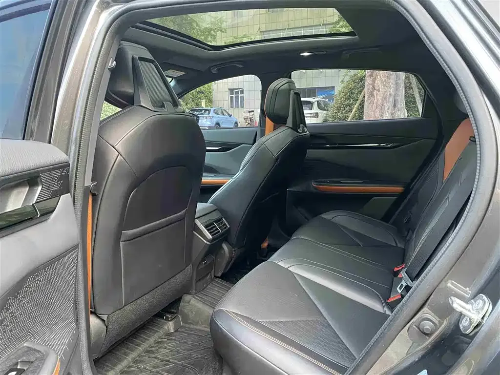 Changan UNI-V 2023 из CN, фото 6