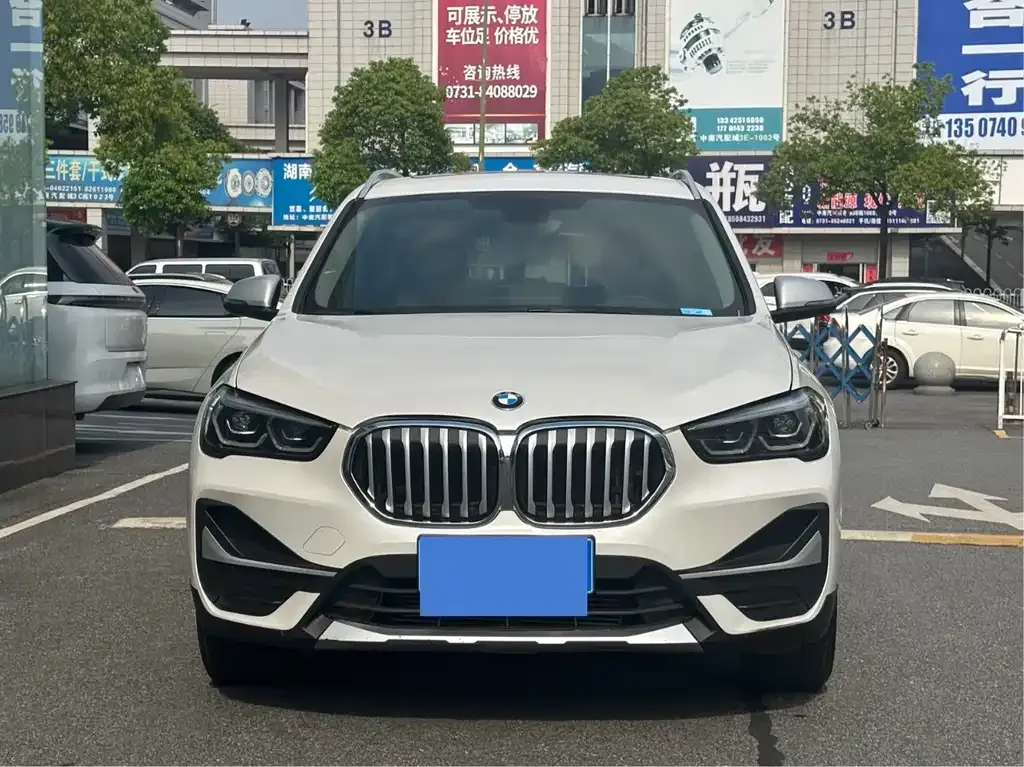 BMW X1 — фото 3