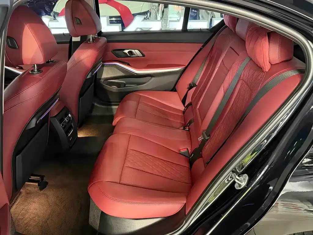 BMW 3 Series — фото 10