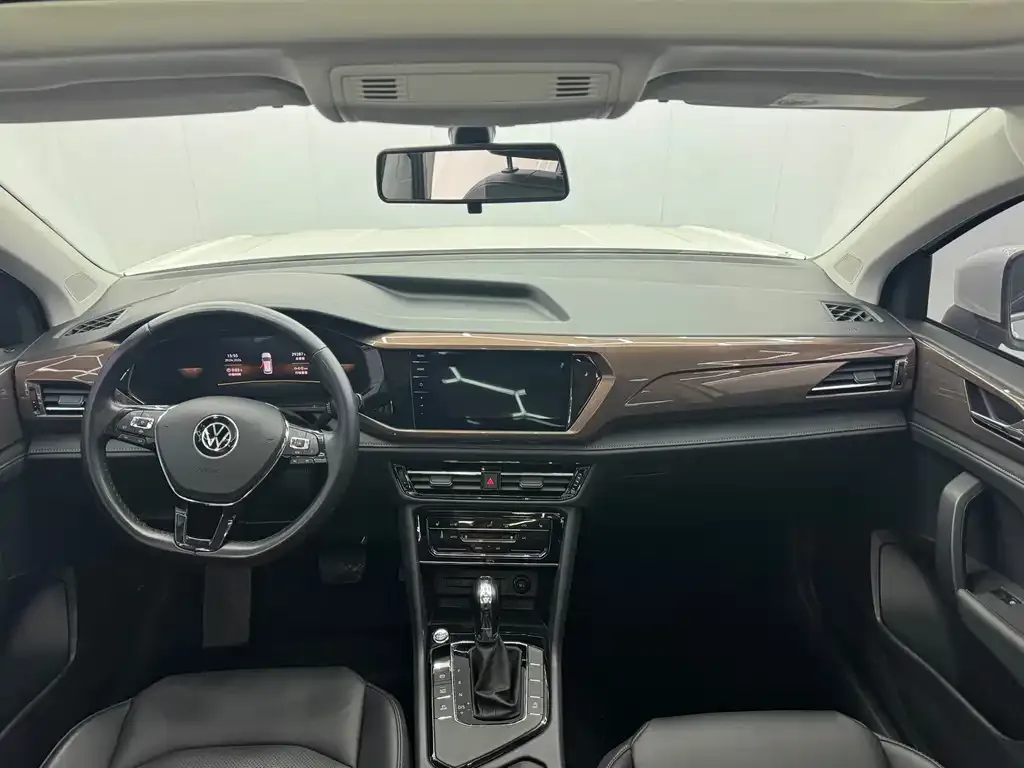 Volkswagen Tharu 2022 из CN, фото 4