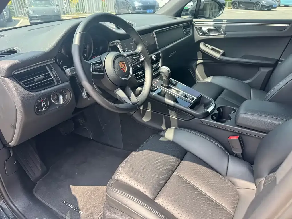 Porsche Macan 2022 из CN, фото 7