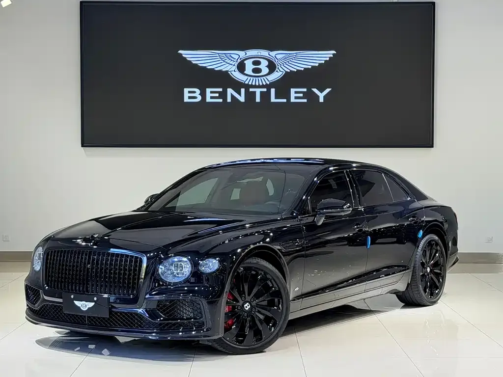 Bentley Flying Spur — фото 1