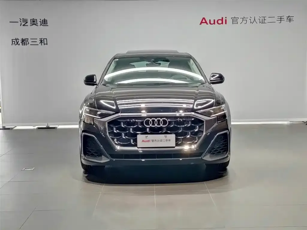Audi Q8 2025 из CN, фото 3