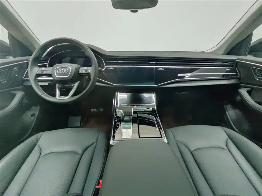Audi Q8 2025 из CN, фото 9