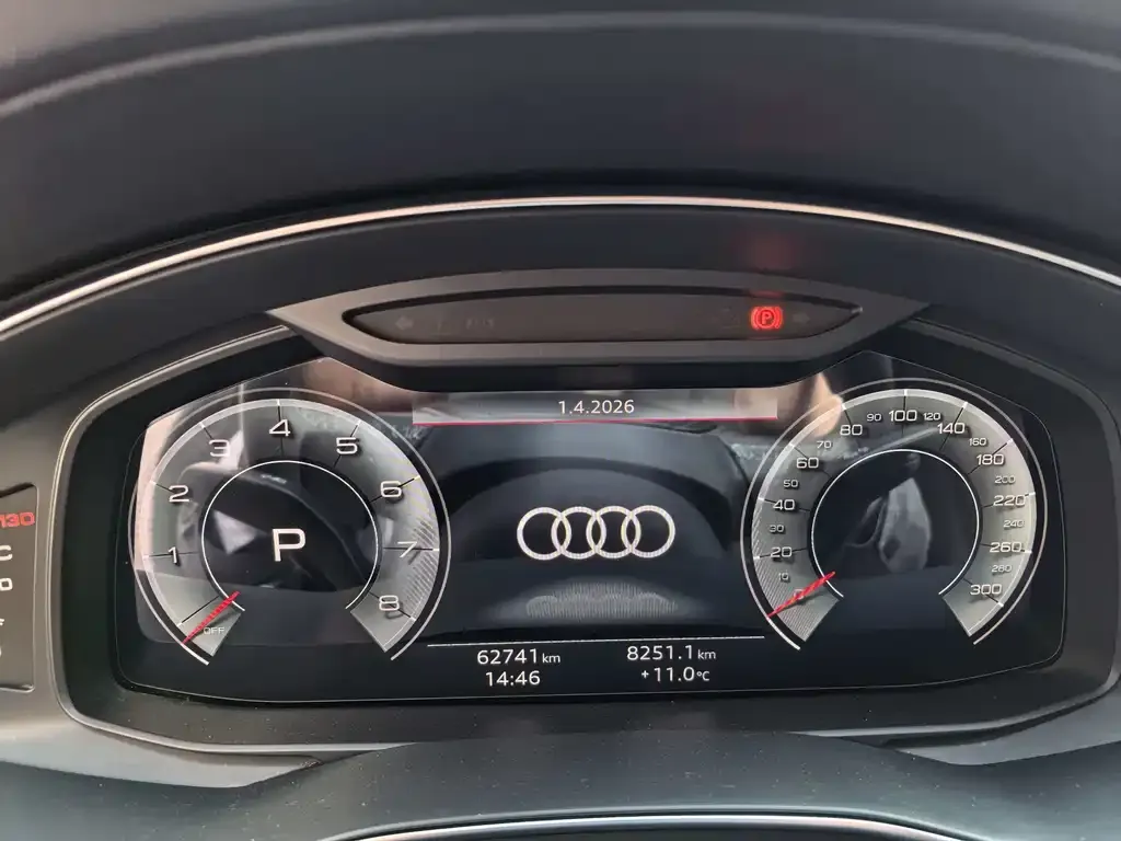 Audi A6L 2023 из CN, фото 2