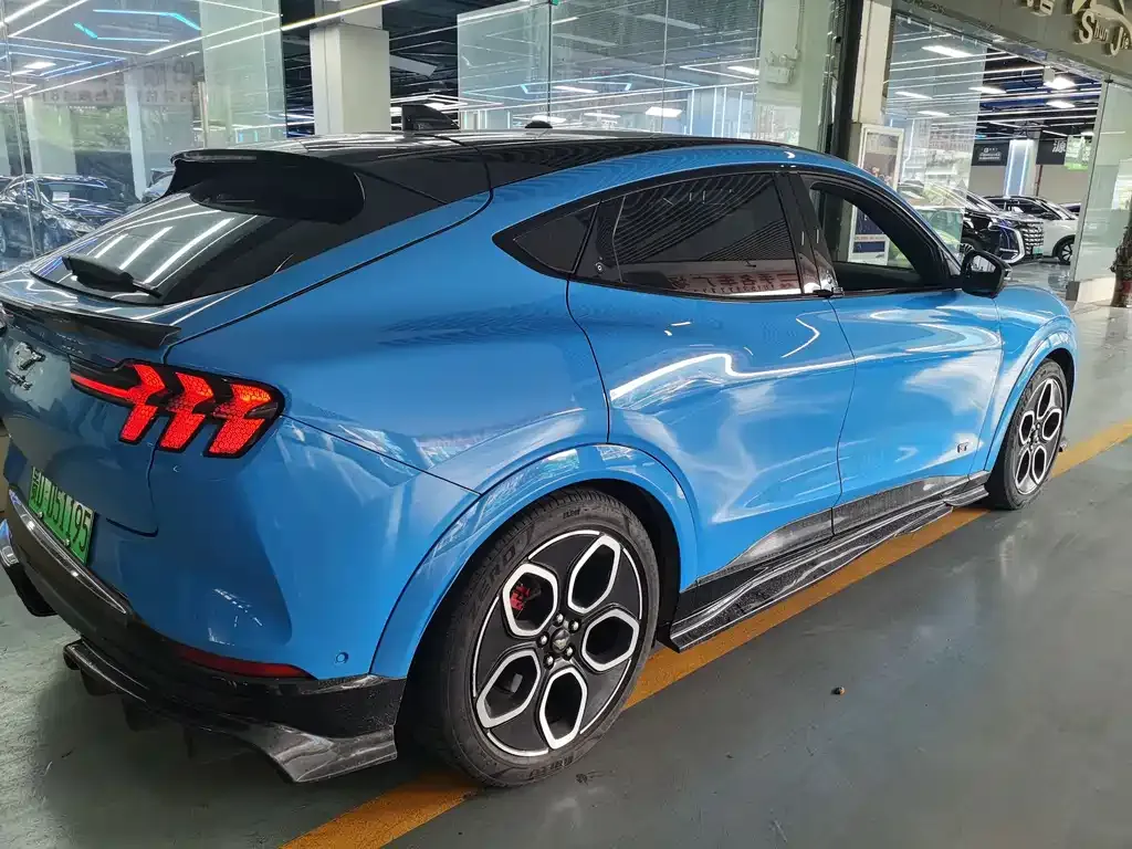 Ford Mustang Mach-E 2022 из CN, фото 5