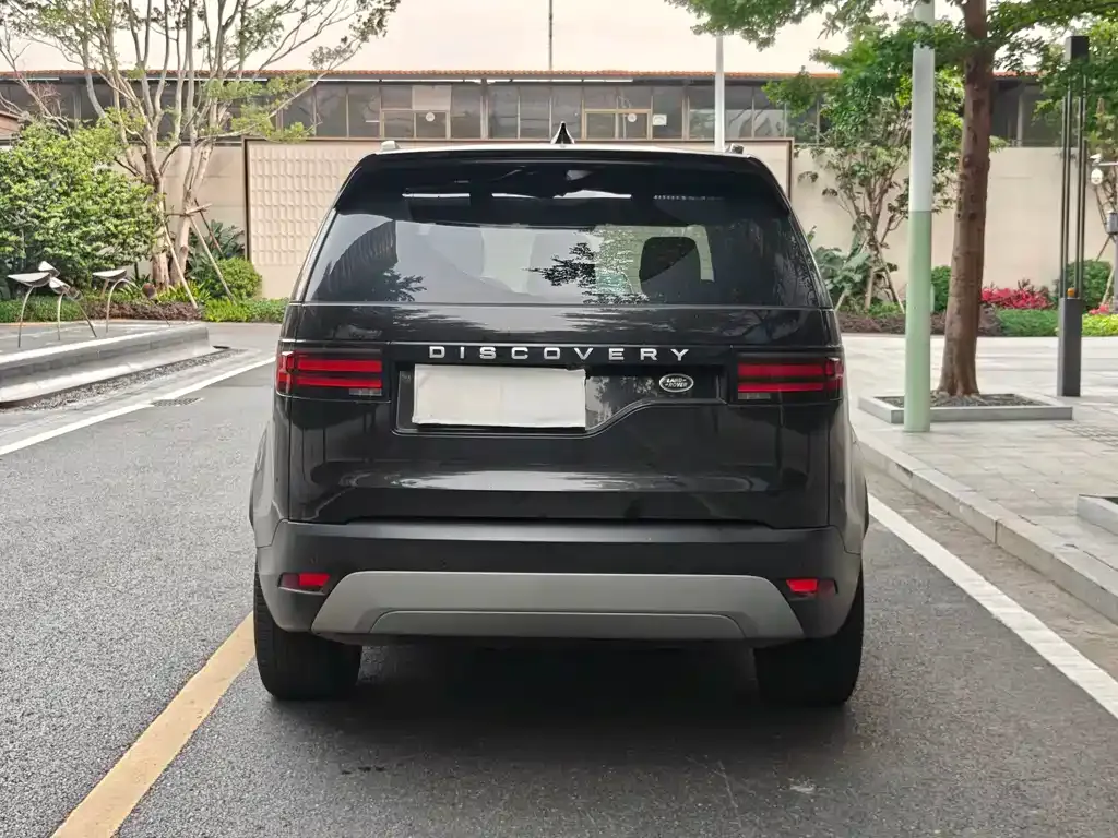 Land Rover Discovery 2024 из CN, фото 8