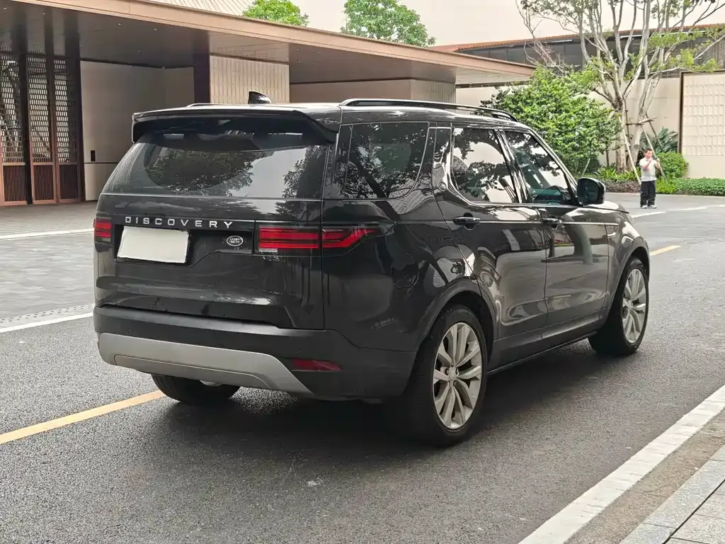 Land Rover Discovery 2024 из CN, фото 6