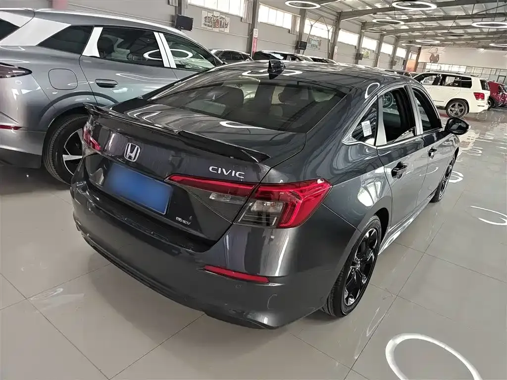 Honda Civic — фото 9