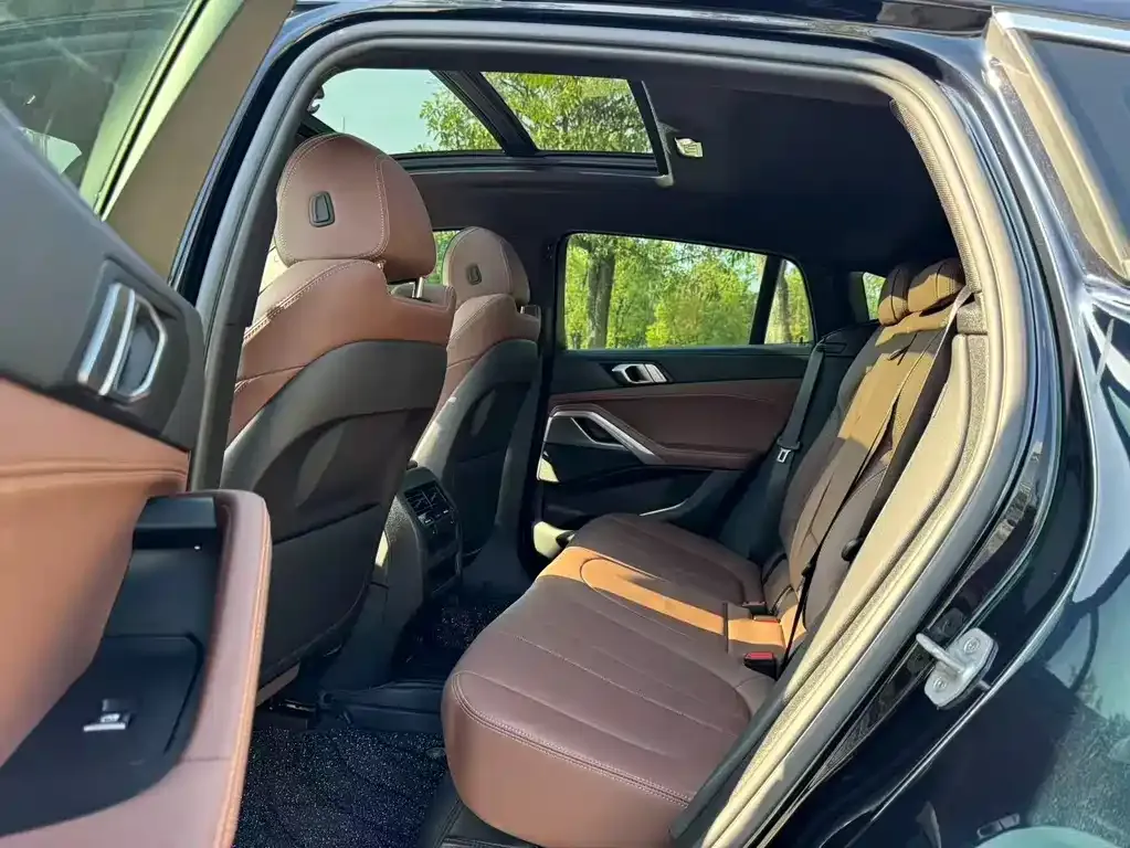 BMW X6 2021 из CN, фото 2