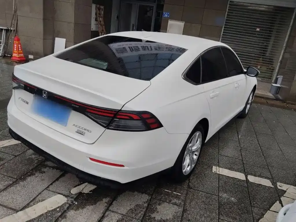 Honda Accord 2023 из CN, фото 3