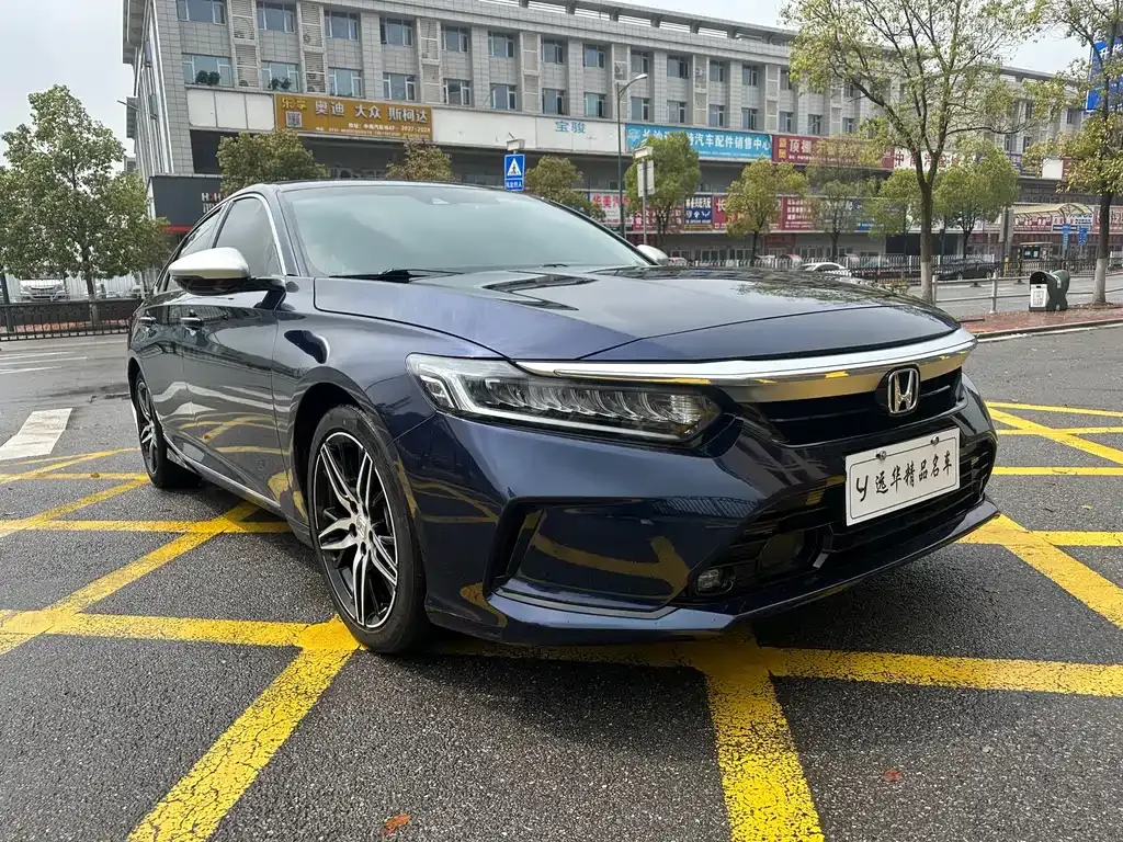 Honda Inspire — фото 10