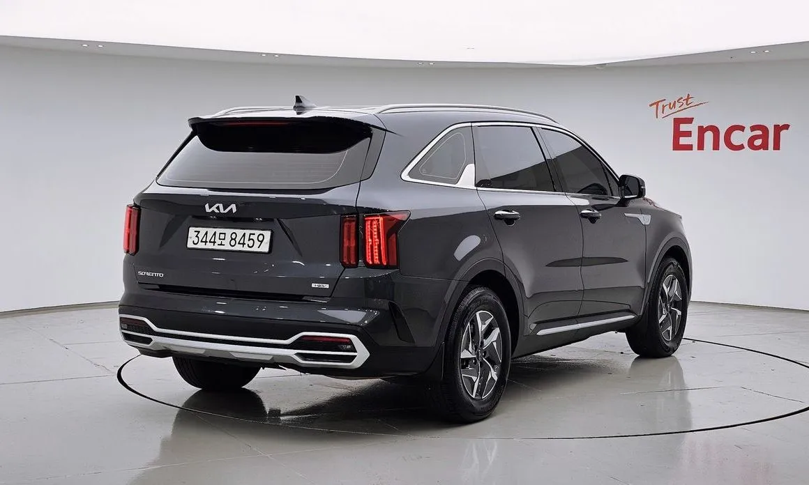 Kia Sorento — фото 4