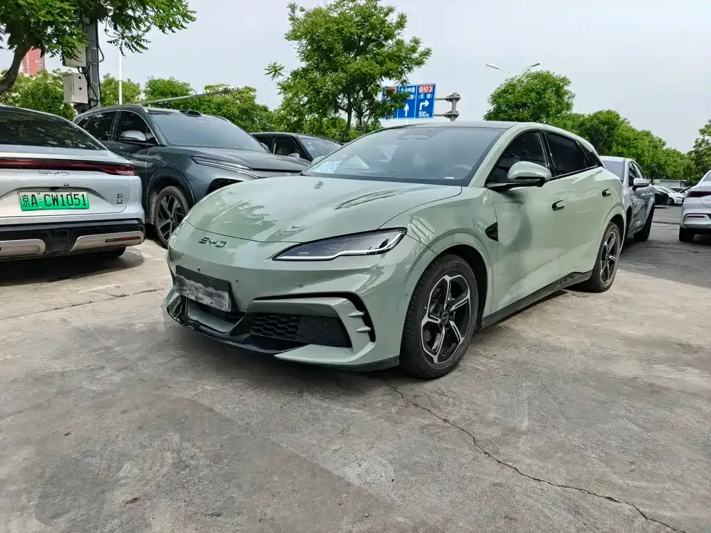 BYD Seal 06GT — фото 1