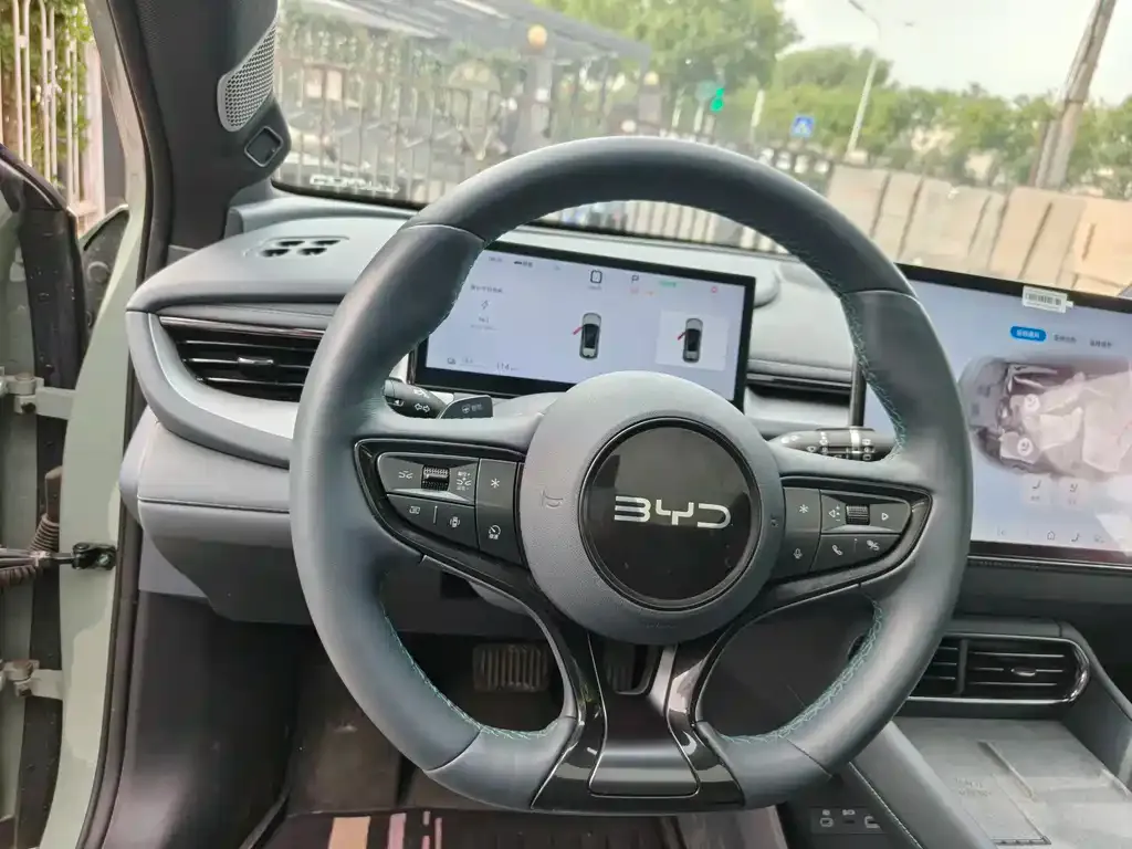 BYD Seal 06GT — фото 3