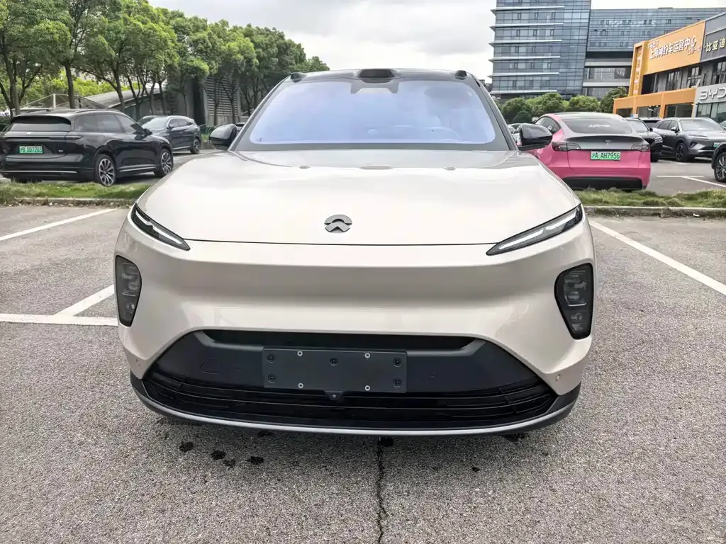 NIO ES8 — фото 4