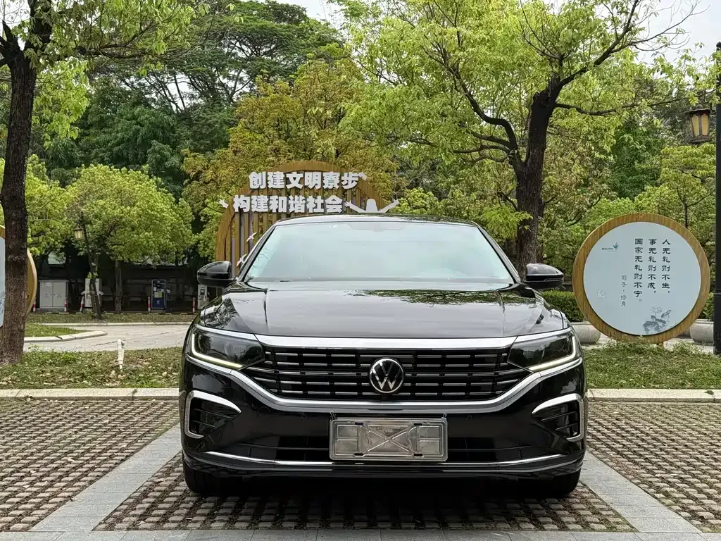 Volkswagen Passat — фото 7