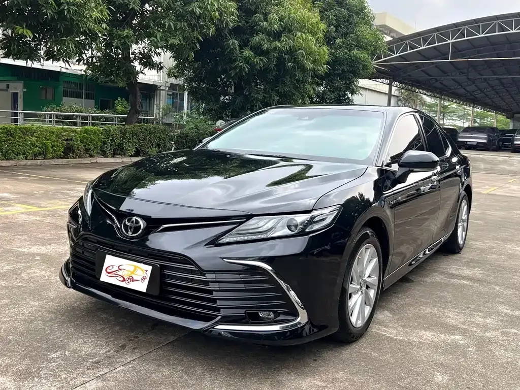 Toyota Camry 2022 из CN, фото 1