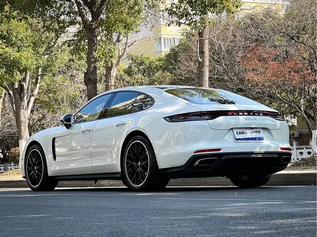 Porsche Panamera — фото 5