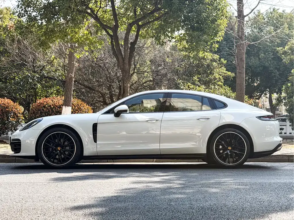 Porsche Panamera — фото 4