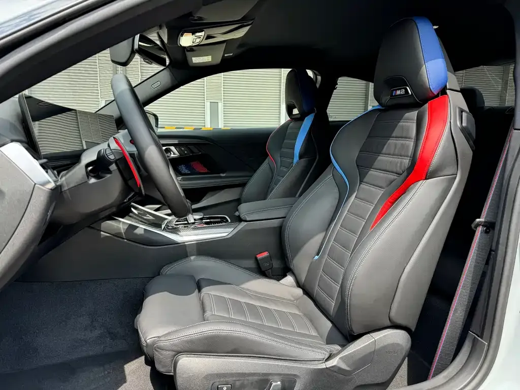 BMW M2 2024 из CN, фото 8