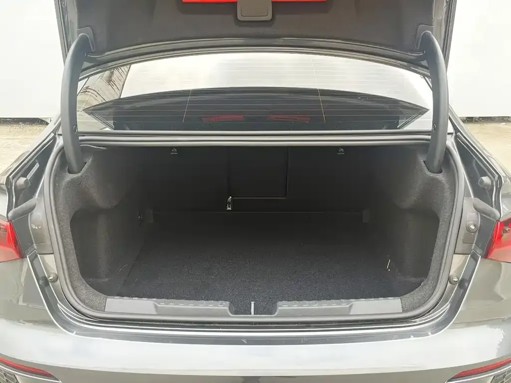 Audi A3 2022 из CN, фото 3