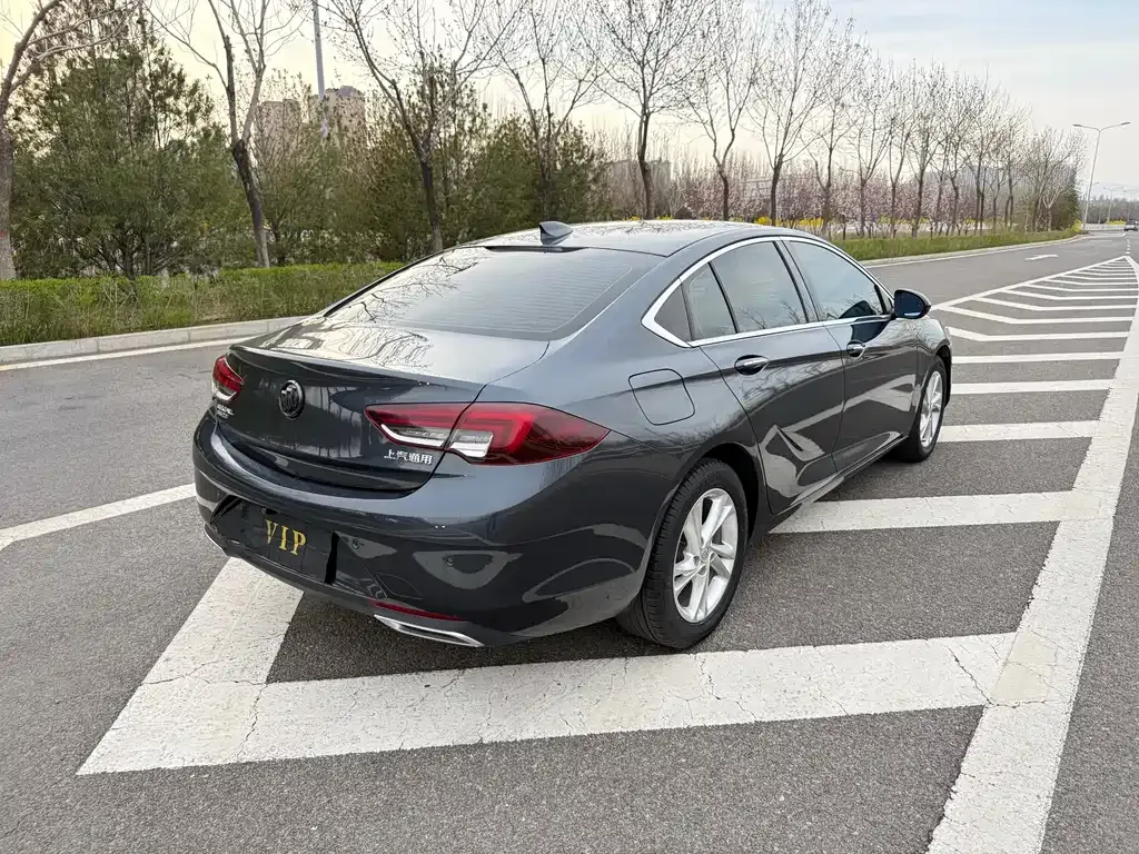 Buick Regal — фото 8