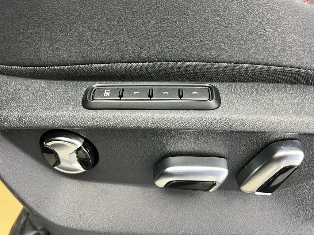 Volkswagen Teramont X — фото 10