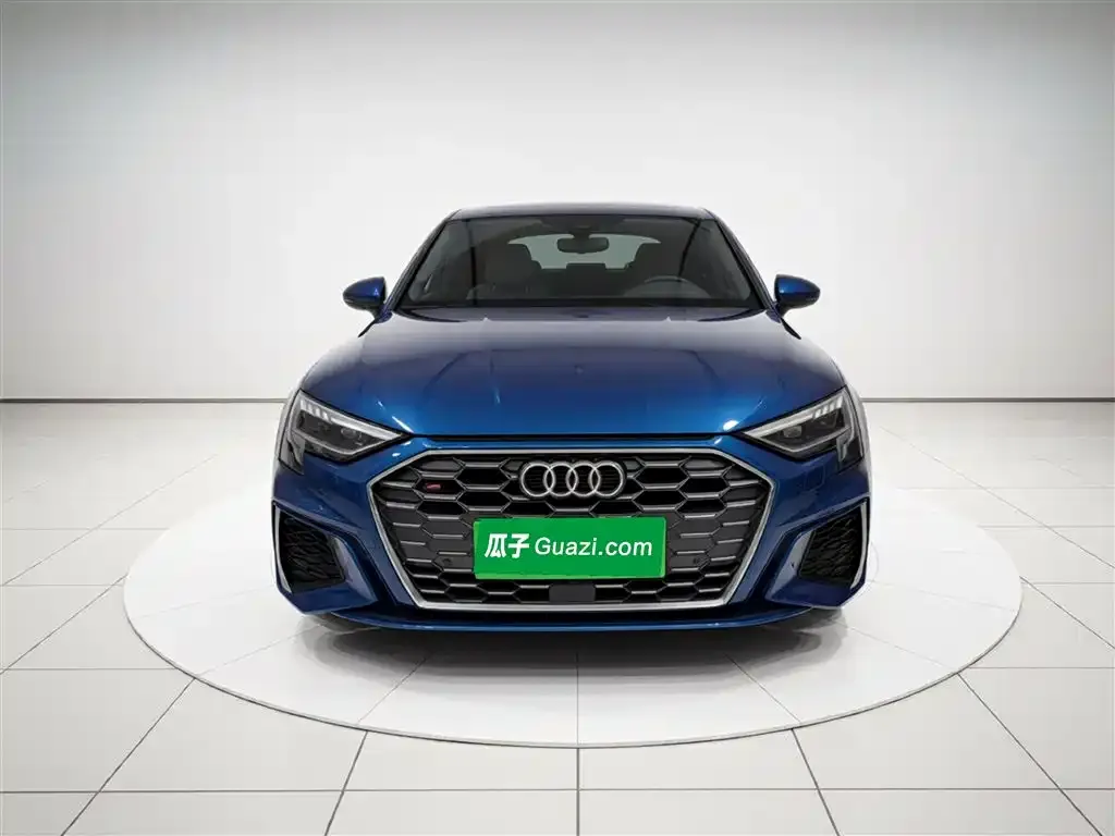 Audi A3 2021 из CN, фото 2