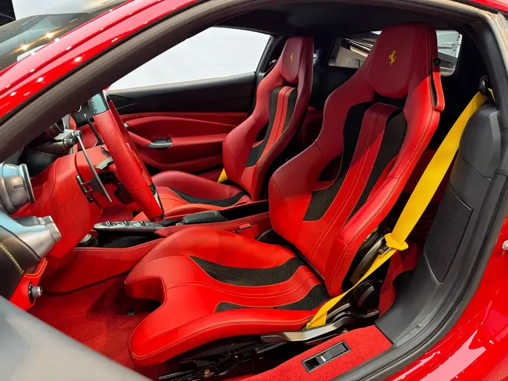 Ferrari F8 — фото 5
