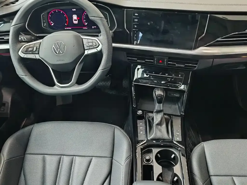 Volkswagen Passat — фото 9