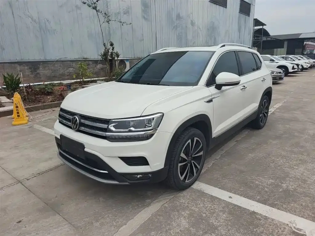 Volkswagen Tharu — фото 1