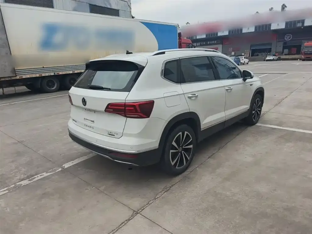 Volkswagen Tharu — фото 4