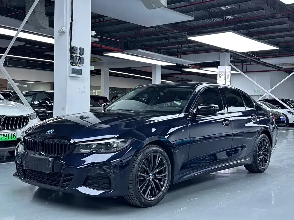 BMW 3 Series — фото 1