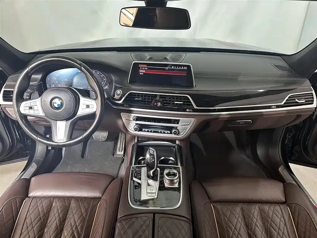 BMW 7 Series 2022 из CN, фото 9