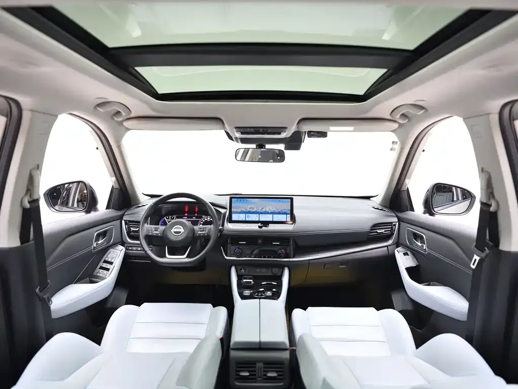 Nissan X-Trail 2023 из CN, фото 9