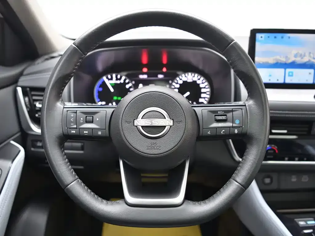 Nissan X-Trail 2023 из CN, фото 3