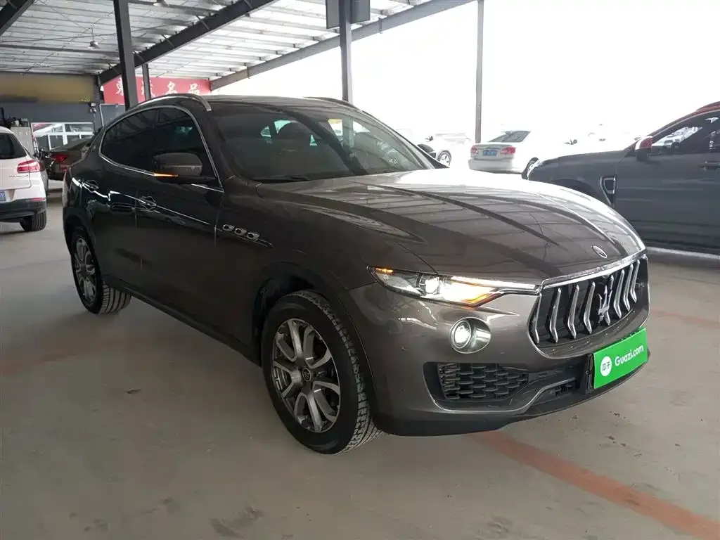 Maserati Levante — фото 5