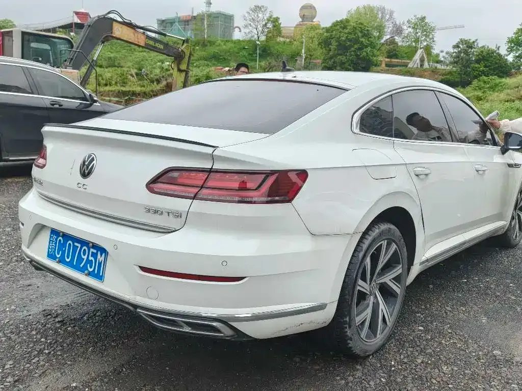 Volkswagen CC — фото 4