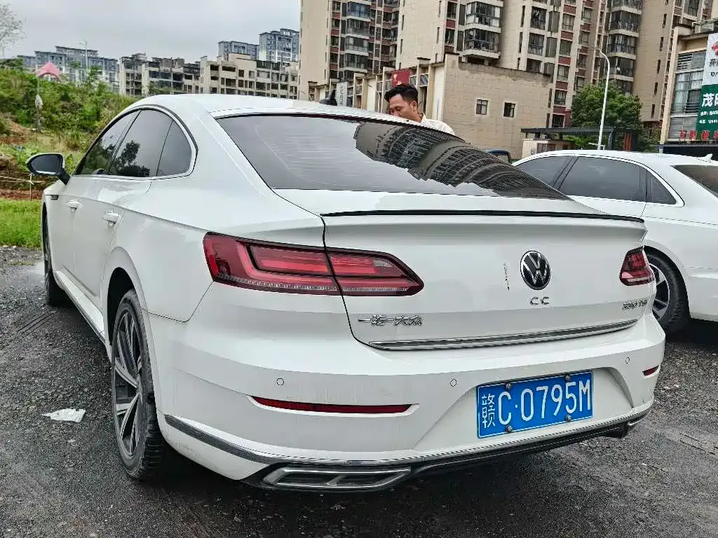 Volkswagen CC — фото 7