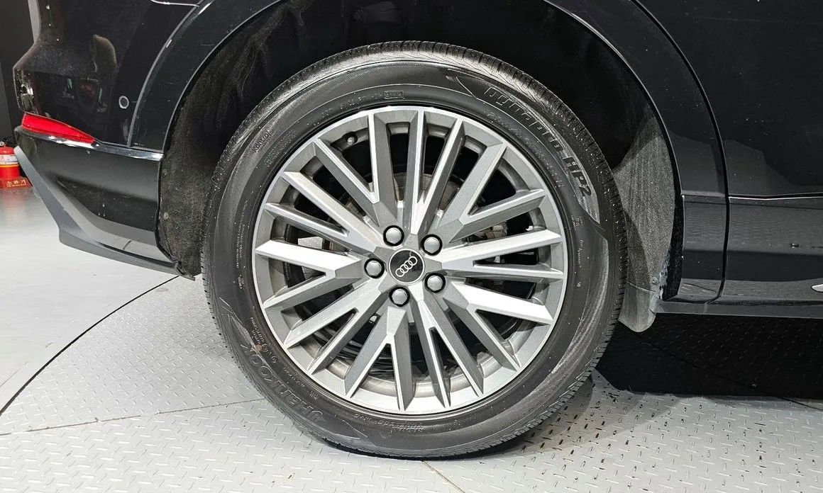Audi Q3 2023 из KR, фото 7