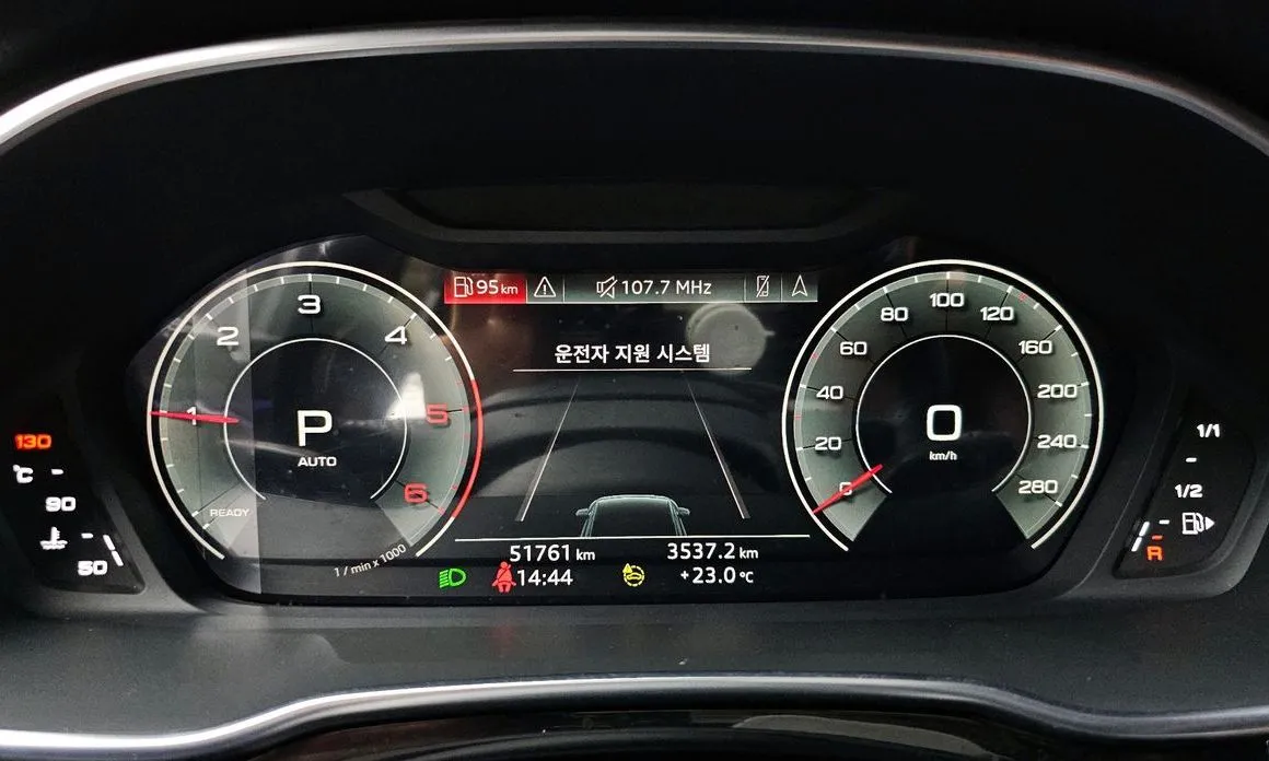 Audi Q3 2023 из KR, фото 3