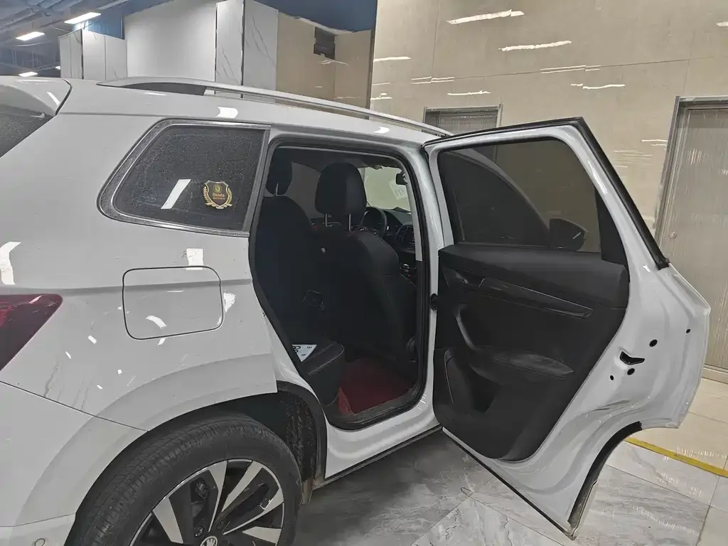 Skoda Karoq — фото 6
